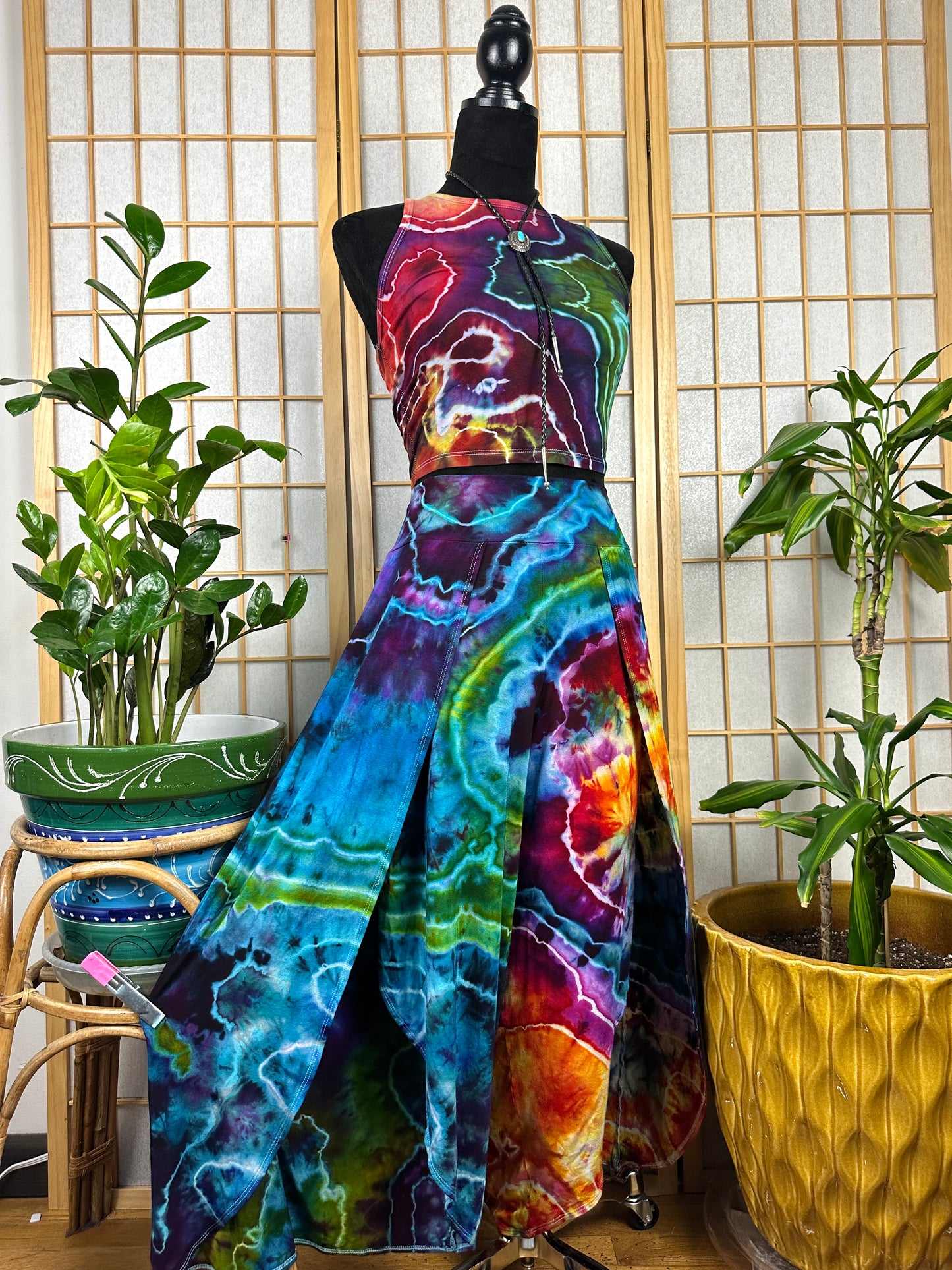 Split Leg Flow Set - MD/LG