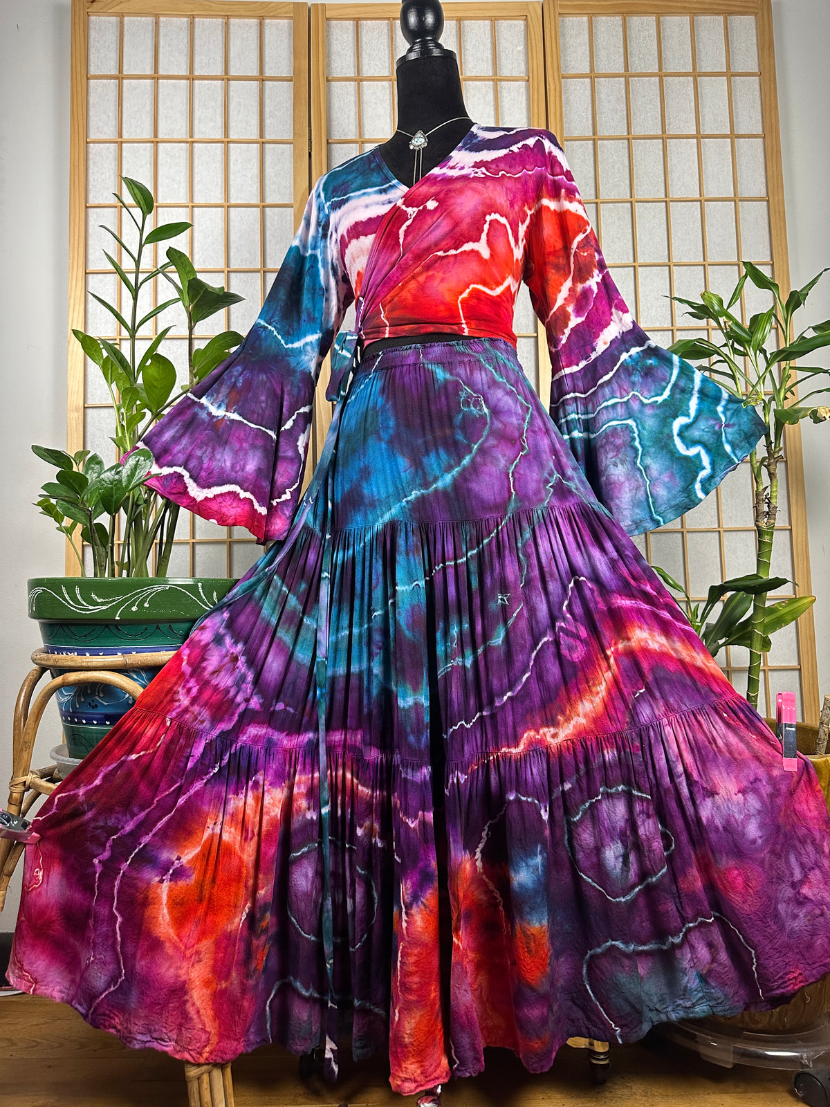 Spinner Skirt/Wrap Top Set - XL/1X **DISCOUNTED due to DEFECT**