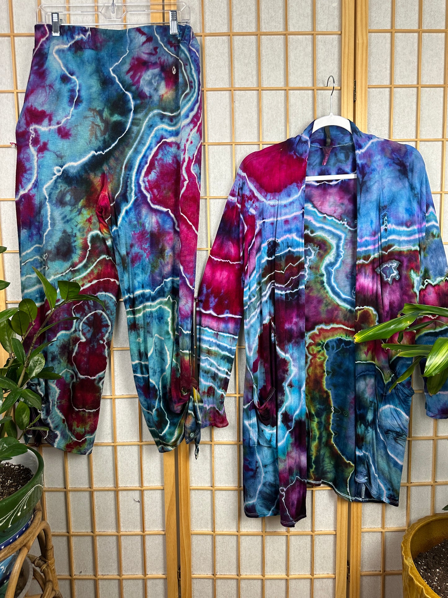 Pocket Cardigan/Tie Jogger Set - LARGE