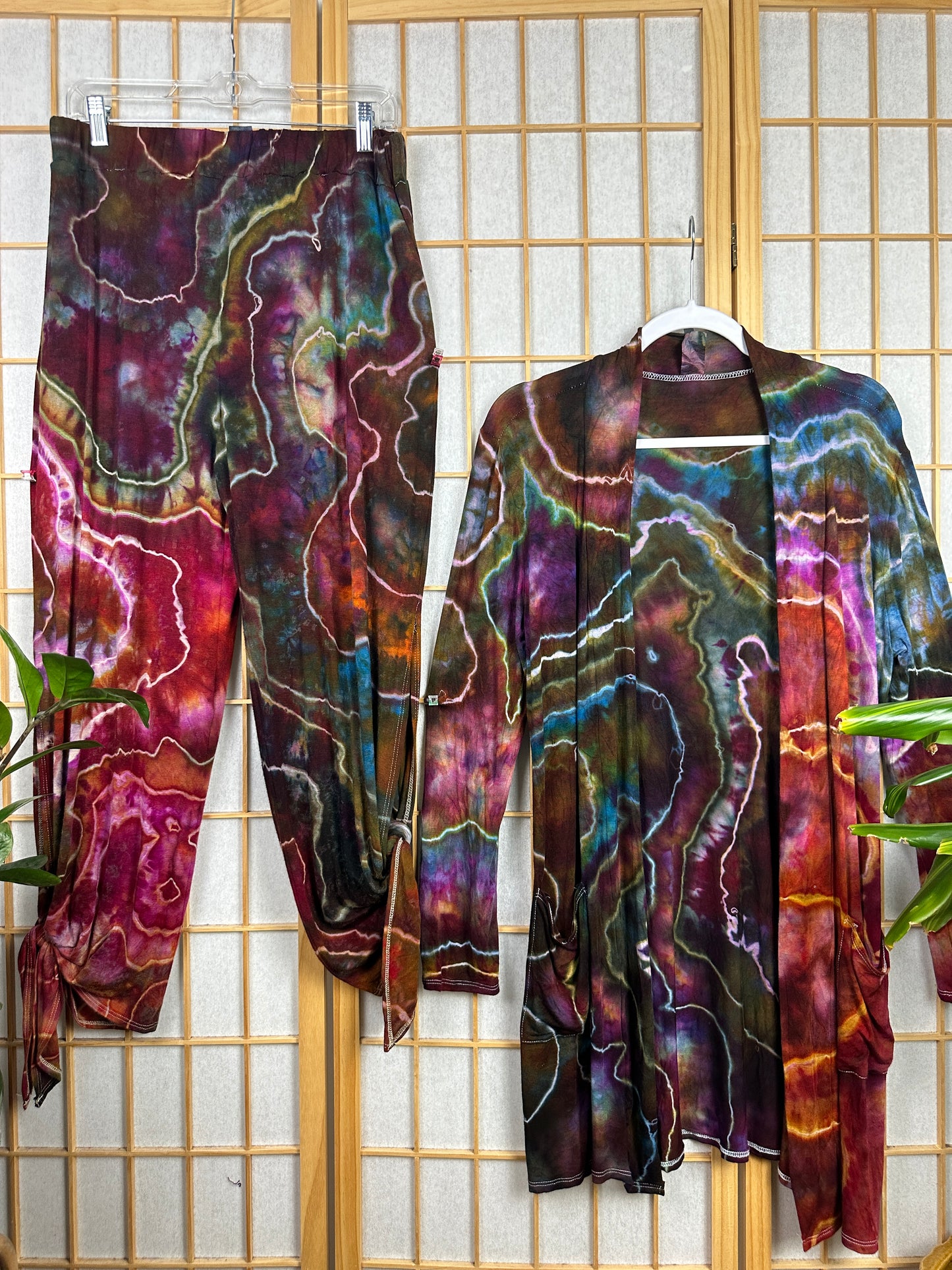 Pocket Cardigan/Tie Jogger Set - MEDIUM