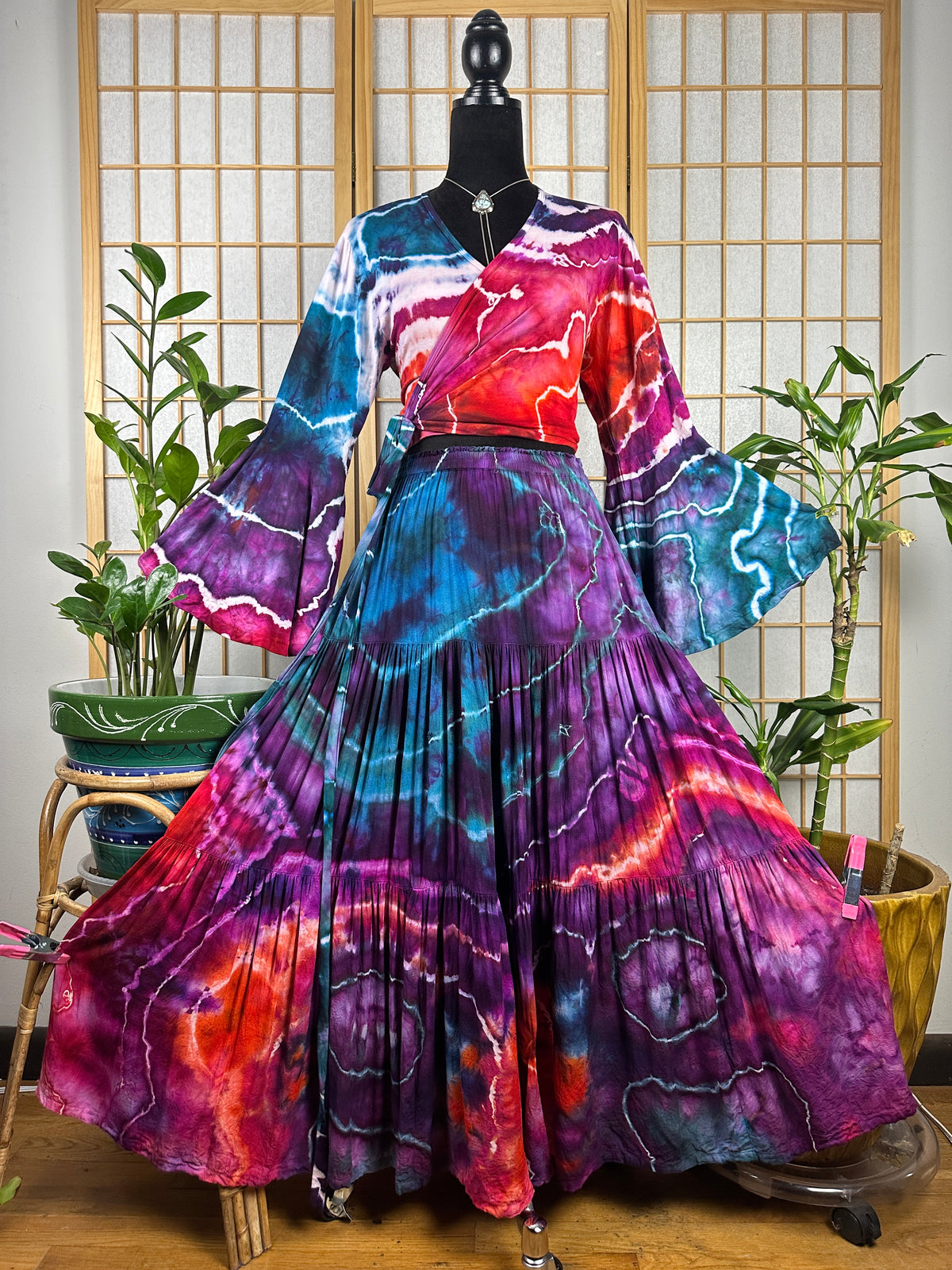 Spinner Skirt/Wrap Top Set - XL/1X **DISCOUNTED due to DEFECT**