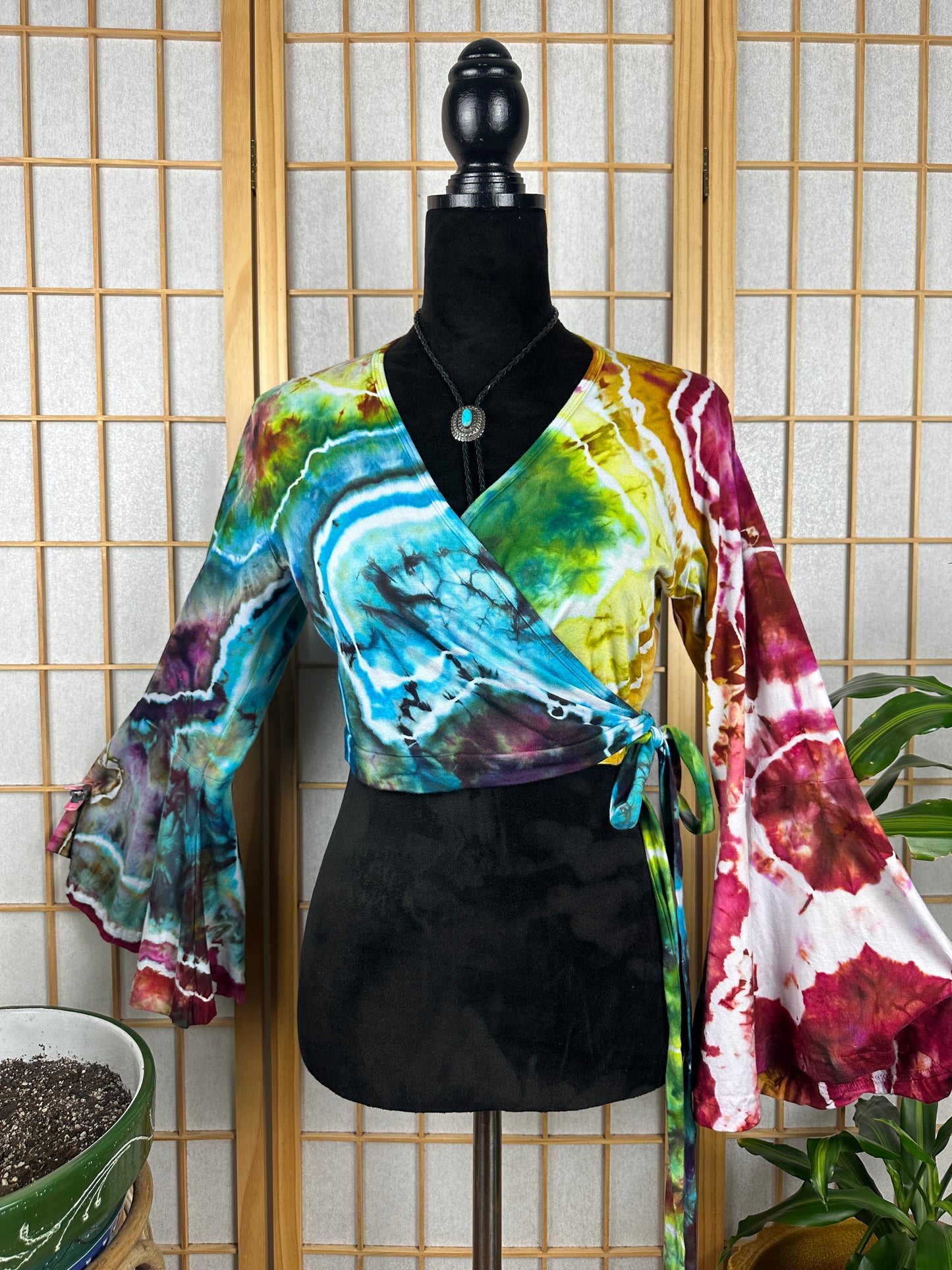 Janis Wrap Top - MD/LG