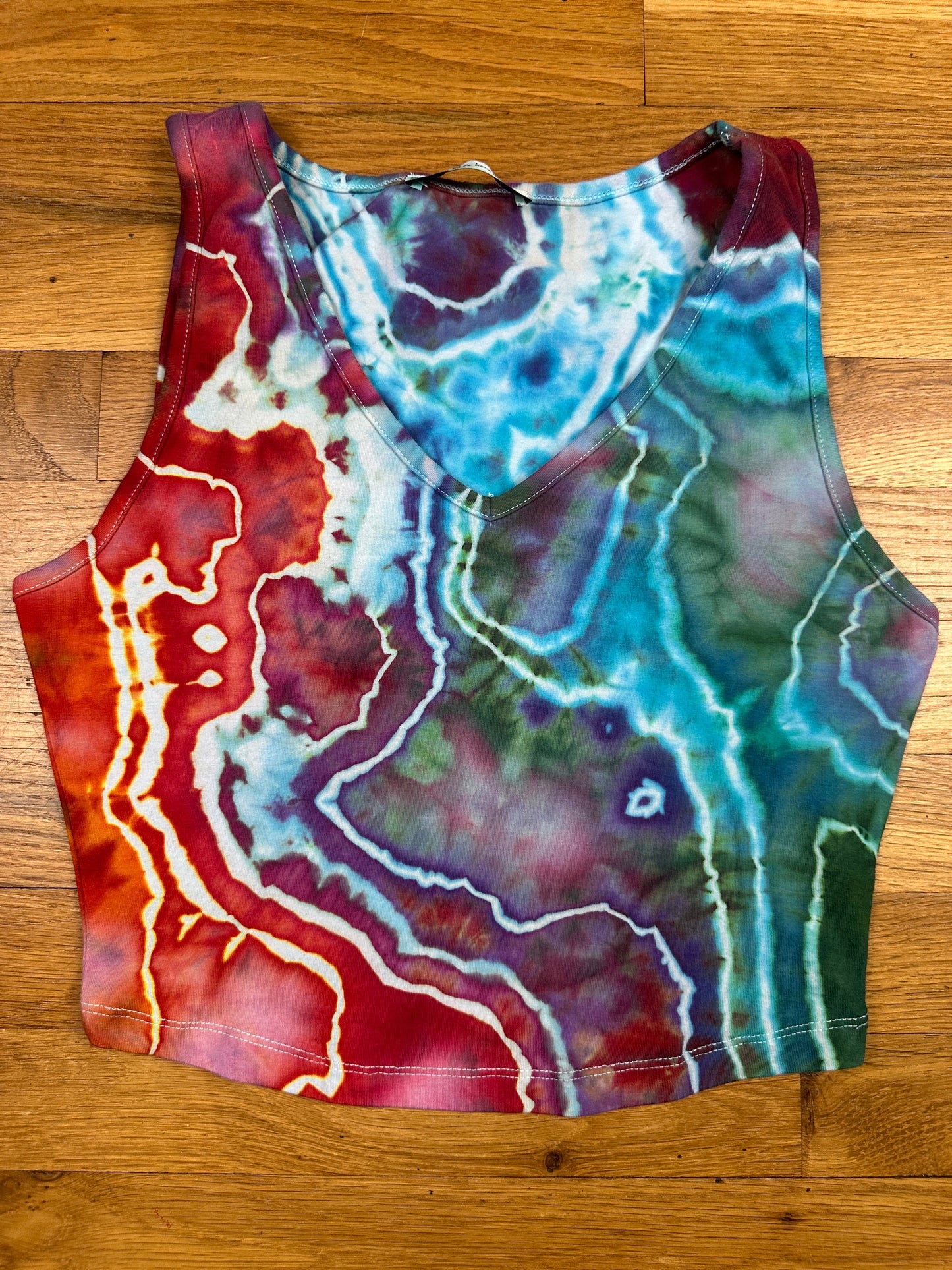 V Neck Crop - LARGE