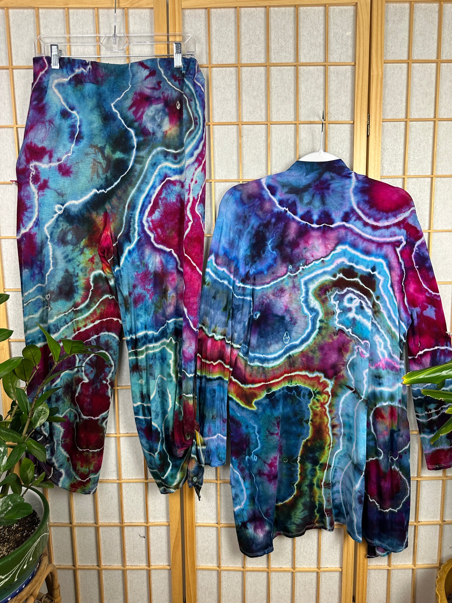 Pocket Cardigan/Tie Jogger Set - LARGE