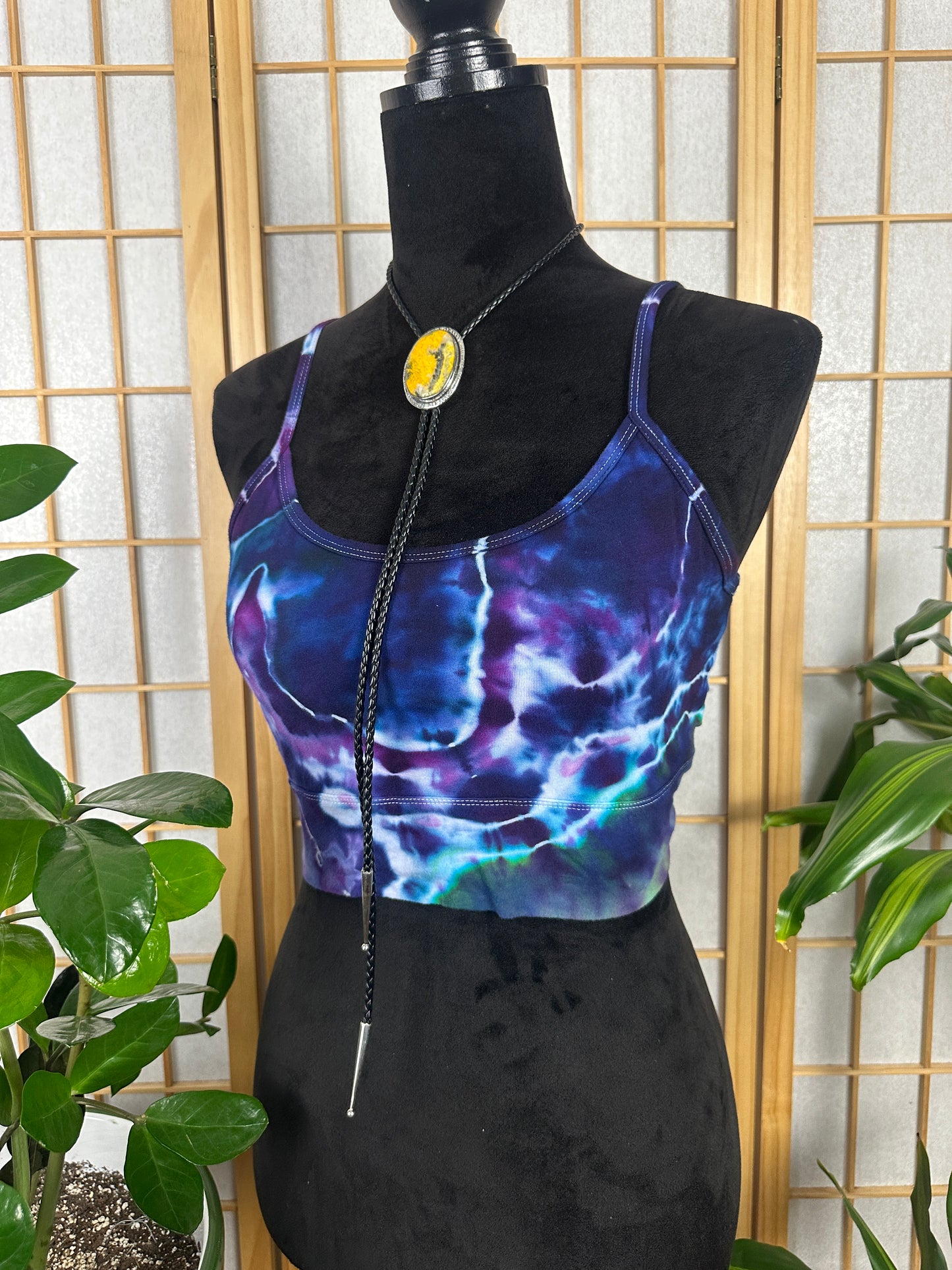 Twisted Crop - LARGE