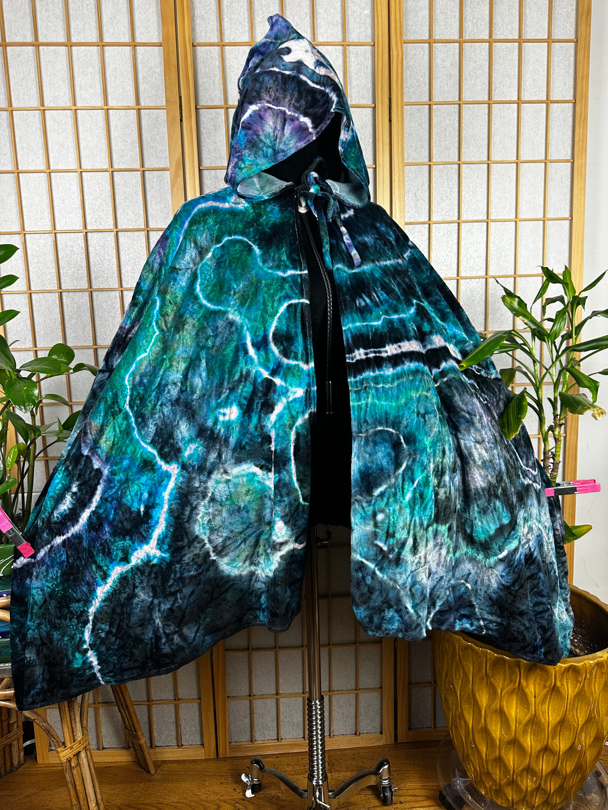 Bamboo Velour Cape - Aurora